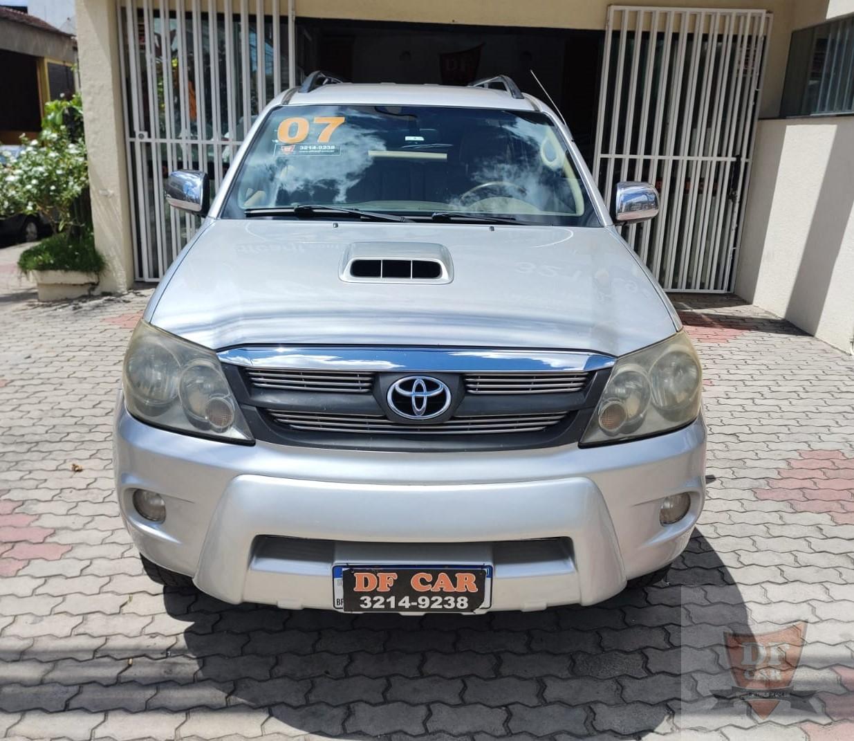 Toyota Hilux SW4 SRV 4X4 2007